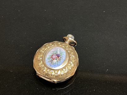 Neck watch in gold, enamelled with flowers...