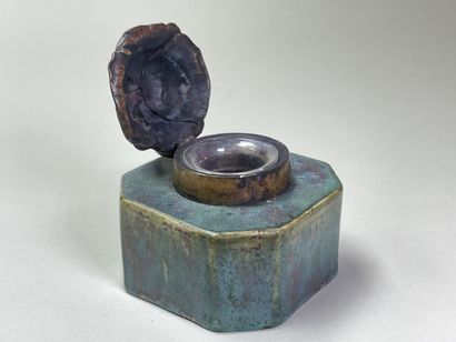 Pierre-Adrien DALPAYRAT (1844 - 1910)
Stoneware...