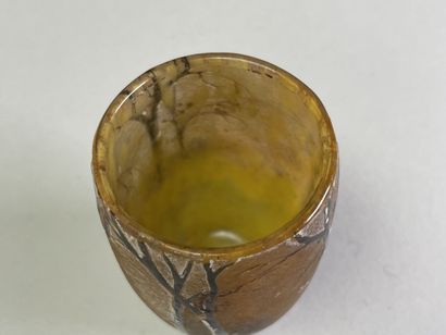 DAUM Nancy.
Miniature vase in orange marmorated...