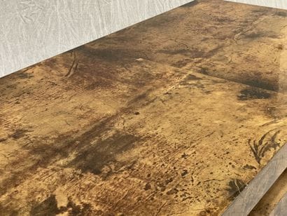 Grande table basse en placage loupe, large...