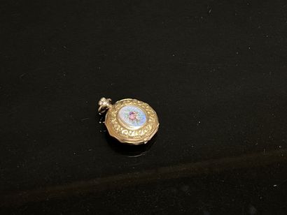 Neck watch in gold, enamelled with flowers...