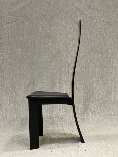 TRANEKAER DENMARK: 
Suite de six chaises...