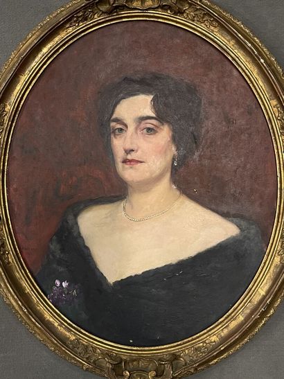 Gaston BOUCART (1878-1962)
Portrait d'élégante.
huile...