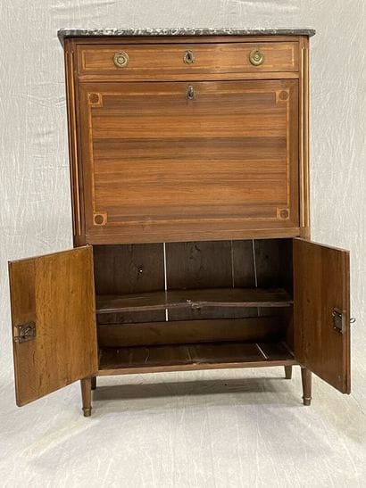 Straight secretary inlaid with satinwood...
