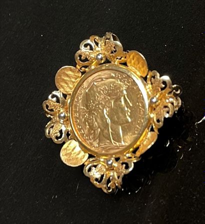 Broche pendentif en or avec pièce 20F or
Or...