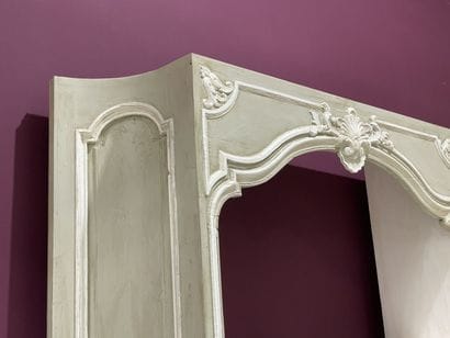 Wooden library carved lacquered wood.
Louis...