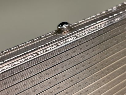 Etui en argent, 925°/00; intérieur vermeillé,...