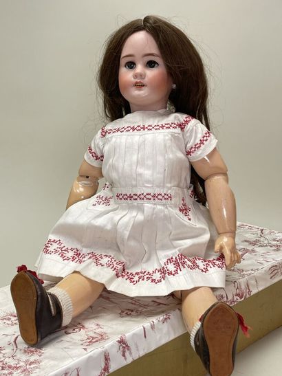Bébé JUMEAU, 
Poupée tête porcelaine, bouche...