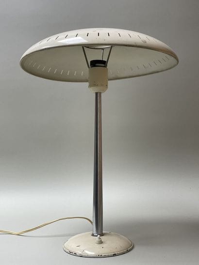 PHILIPS et Christian Louis Kalff. 
lampe...
