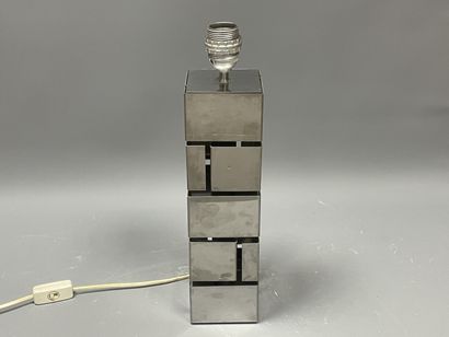 Lampe en feuille d'aluminium brossée.
Années...