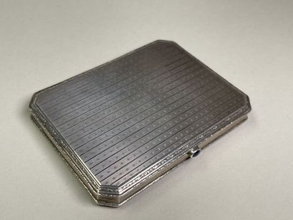 Etui en argent, 925°/00; intérieur vermeillé,...