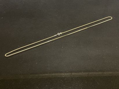 Chaine en or.
Or 750°/00.
L: 66 cm
Poids...