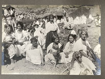Lot de photographies du Maroc. Années 1920
36...