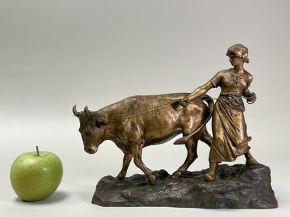 E. DROUOT (1859-1945) d'après.
Paysanne et...