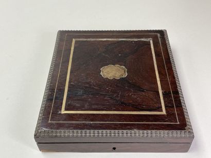 Ecrin de douze fourchettes à huitres, par...