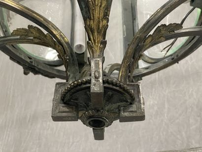 Important lantern in bronze and glass with...