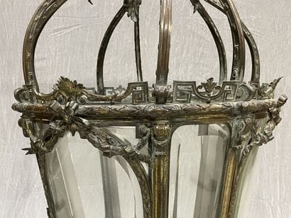 Important lantern in bronze and glass with...