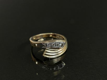 Gold and diamond ring. Gold750°/00
TDD
3,54...