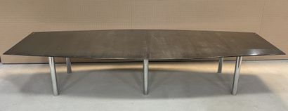 KNOLL
Grande table de réunion, Pieds cylindriques...