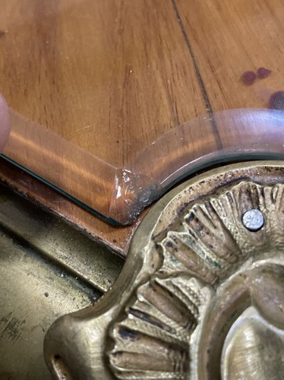 Flat desk in frieze of satin and rosewood,...