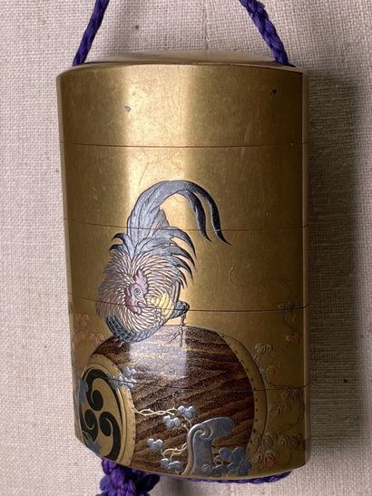 Inro with four boxes in lacquered wood decorated...