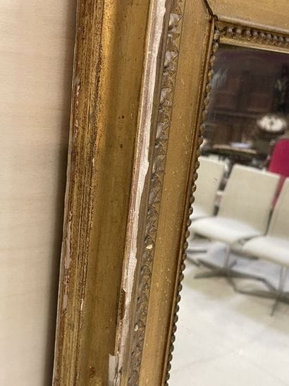Mirror frame in wood and gilded stucco. 
180...