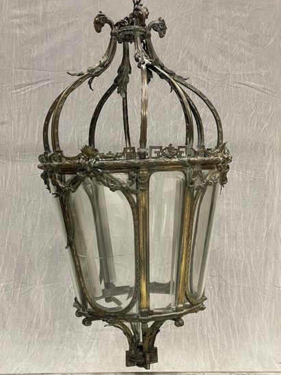 Important lantern in bronze and glass with...