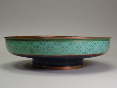 Large round bronze and cloisonné dish.
Japan...