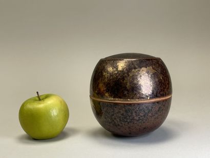 Paul BADIE (Born in 1945). 
Round box in...