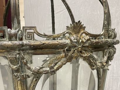 Important lantern in bronze and glass with...