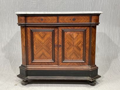 Buffet with two doors and two drawers, in...