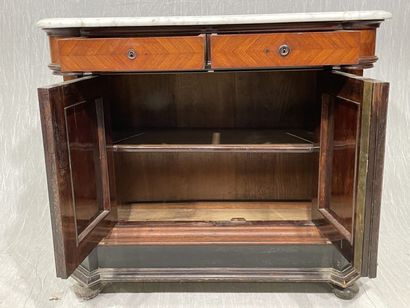 Buffet with two doors and two drawers, in...