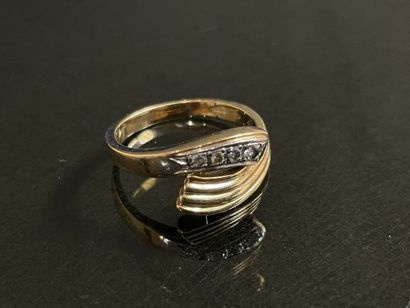 Gold and diamond ring. Gold750°/00
TDD
3,54...