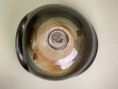Gérald POTT (1936-) 
Two stoneware pebbles,...