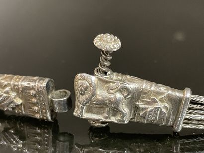 RAJASTHAN Ceinture en argent.
800°/00
L:...