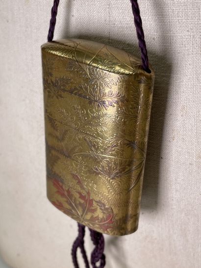 Inro in lacquered wood with four compartments...