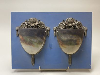 MULLER Frère Luneville.
Paire d'appliques...
