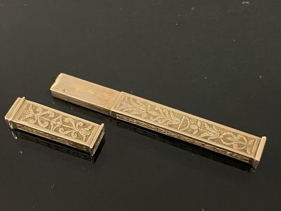 Gold needle case 
Gold 750°*/00
7.55 g 