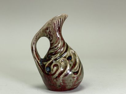 Pierre-Adrien DALPAYRAT (1844 - 1910)
Vase...