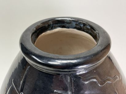 Jean VAN DONGEN (1883-1970) 
Grand vase en...