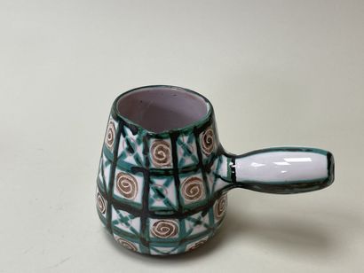 Robert PICAULT (1919-2000). 
Part of a coffee...