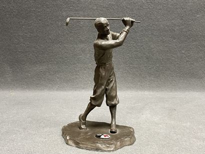 GOLF: Regula sculpture with patina.
Height:...