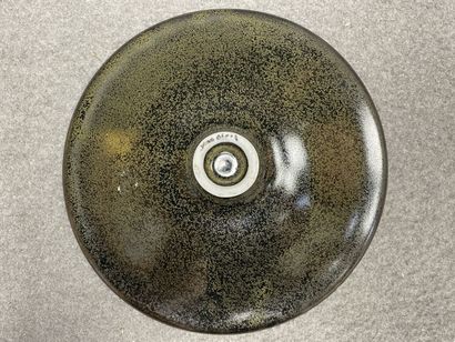 Jean GIREL (1947). 
Ceramic plate
H. 3.5...