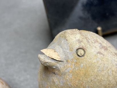 Onze statuettes animalieres et divers. 
H....