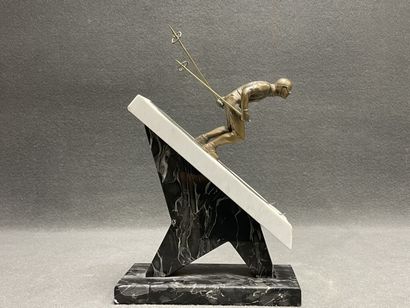 The skier. 
Sculpture in patinated bronze...