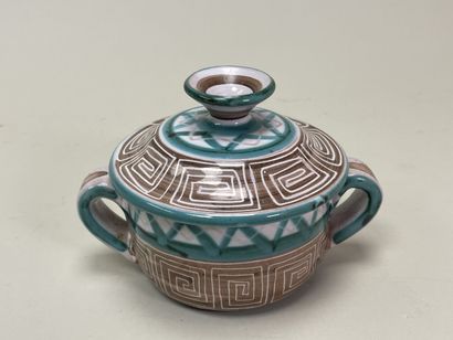 Robert PICAULT (1919-2000)
Two saucepans,...
