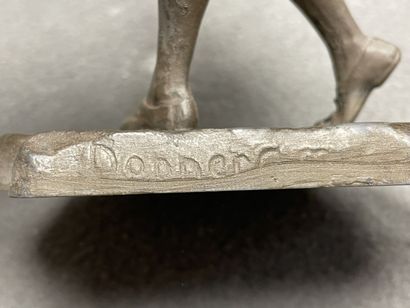 GOLF: Regula sculpture with patina.
Height:...