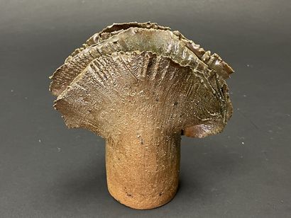 Jean-Claude SERIS (1941 - )
Vase en grès,...
