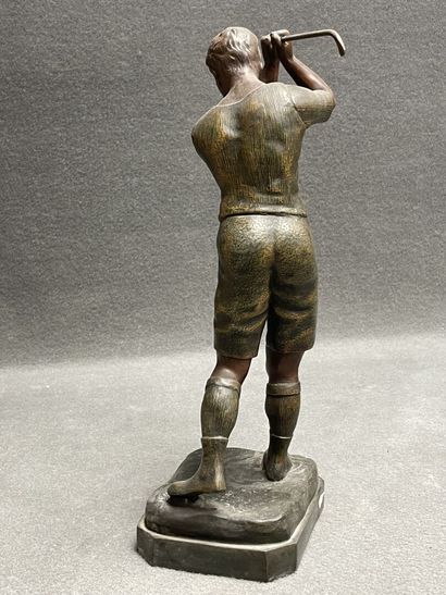 GOLF: statuette in patinated regula
H: 47...