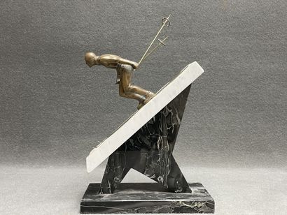 The skier. 
Sculpture in patinated bronze...